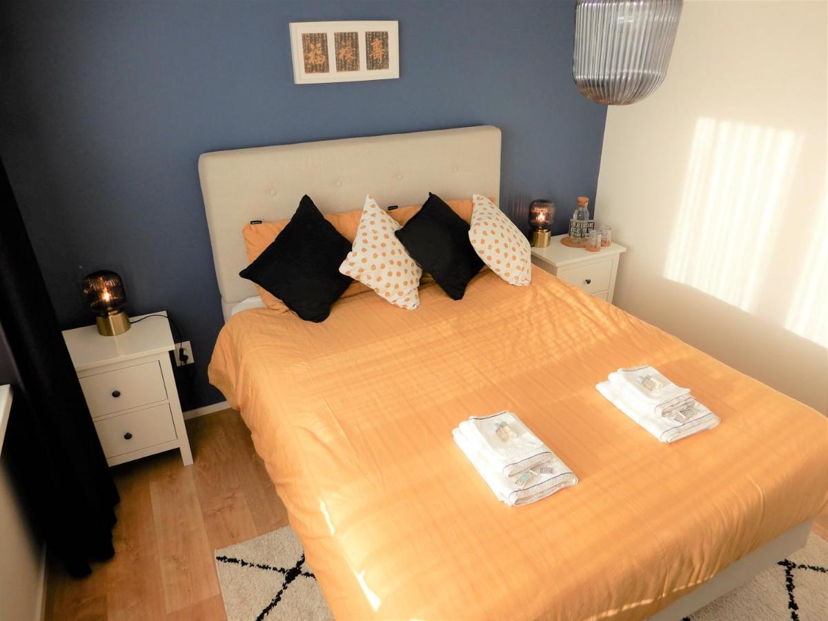 Cozy Private Bedroom Joyce Homestay